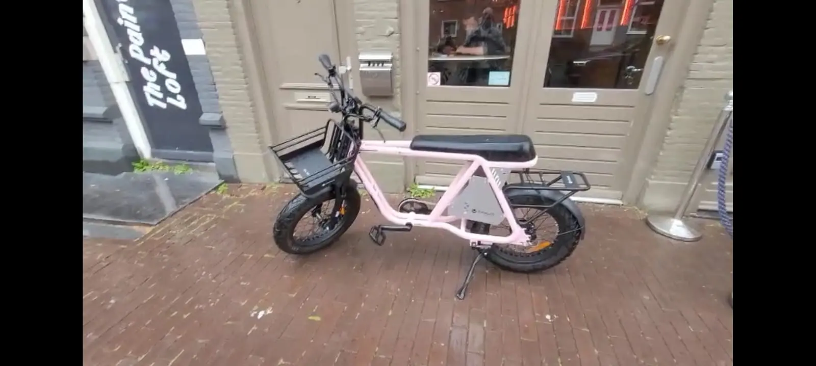 Fatbike Roze; 450 euro ophalen in Haarlem!